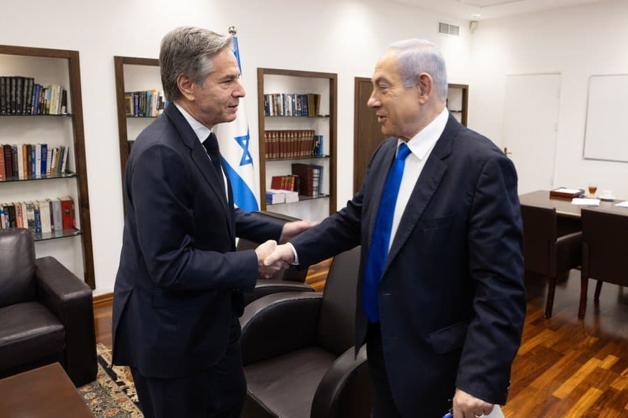 Hezbollah ataca Israel durante visita de Blinken em Tel Aviv