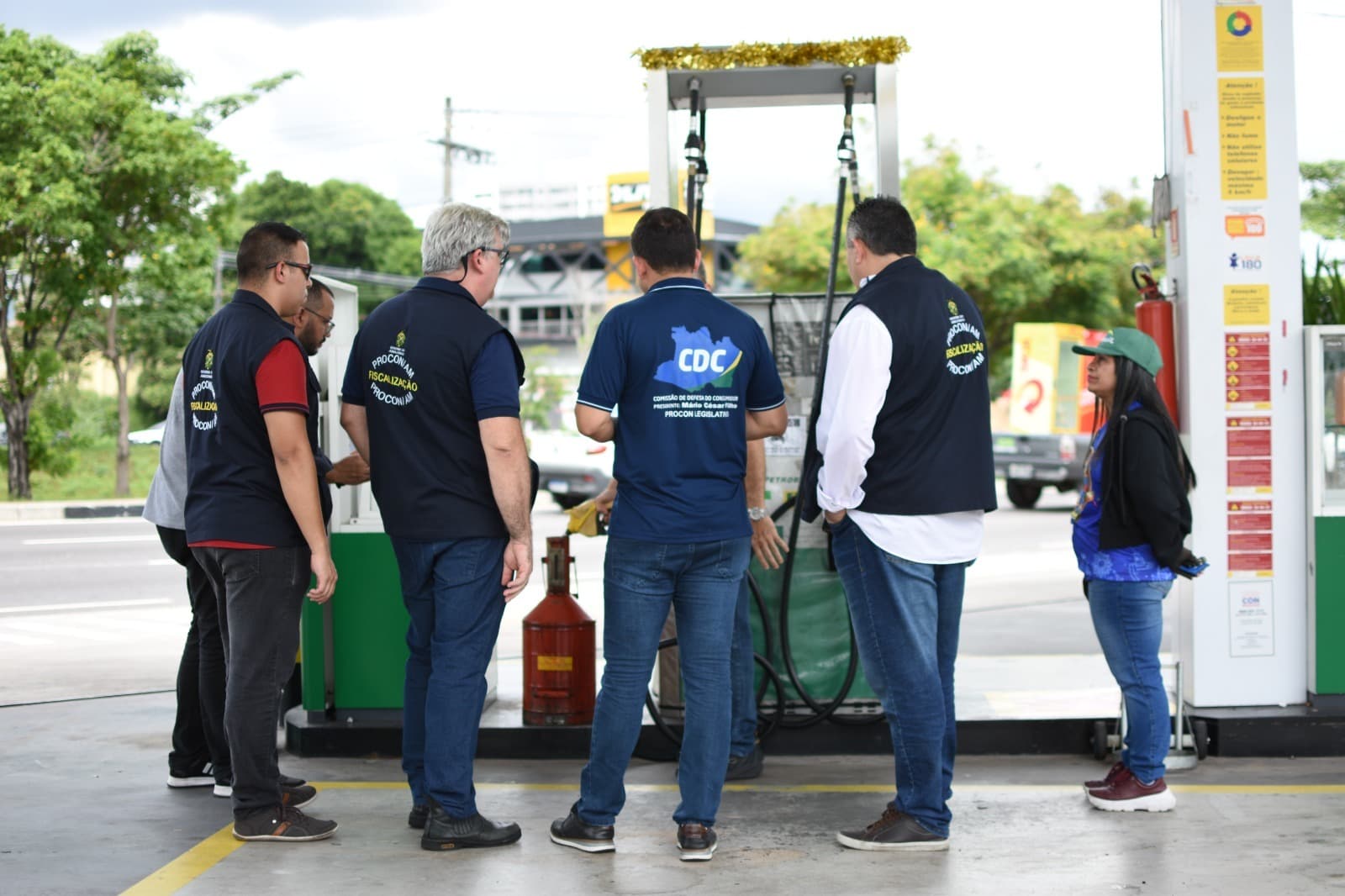 Procon-AM investiga possíveis práticas de cartel em postos de combustíveis de Manaus