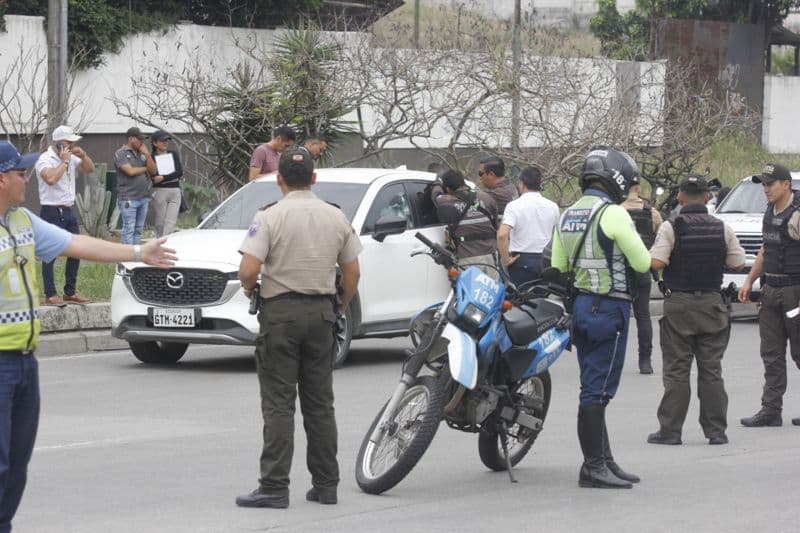 Promotor que investigava ataque à emissora de TV no Equador é assassinado