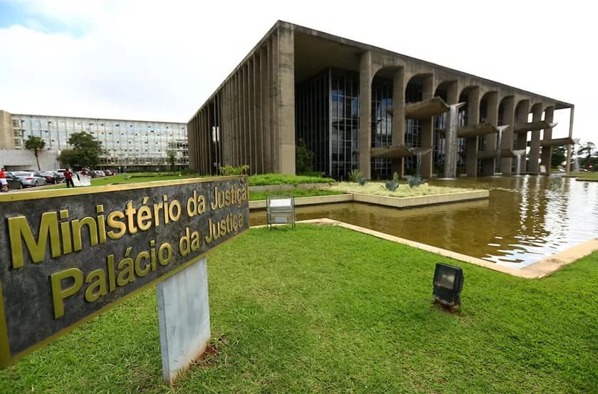 Ministério da Justiça tem quatro nomes na disputa pela vaga de Dino