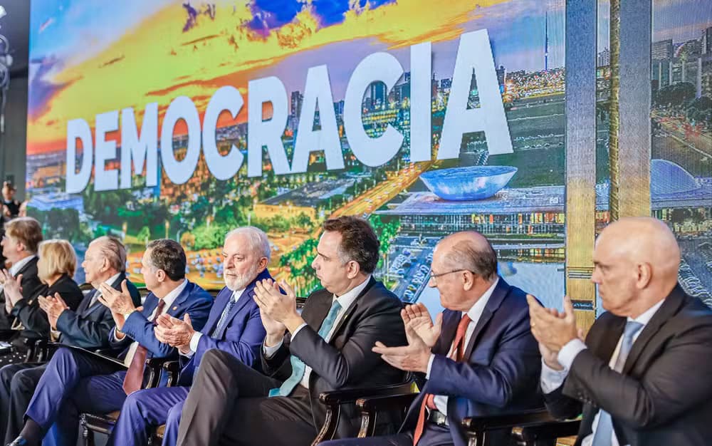 Ato 8/1: em discurso, Lula diz que “não há perdão para quem atenta contra a democracia”