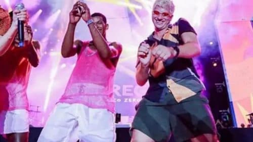 VÍDEO: De cabelo ‘platinado’ e ‘juliette’, prefeito do Recife viraliza com passinho de brega funk no carnaval