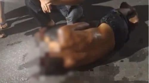 VÍDEO: Homem é torturado por ‘tribunal do crime’ e implora por ajuda, em Manaus