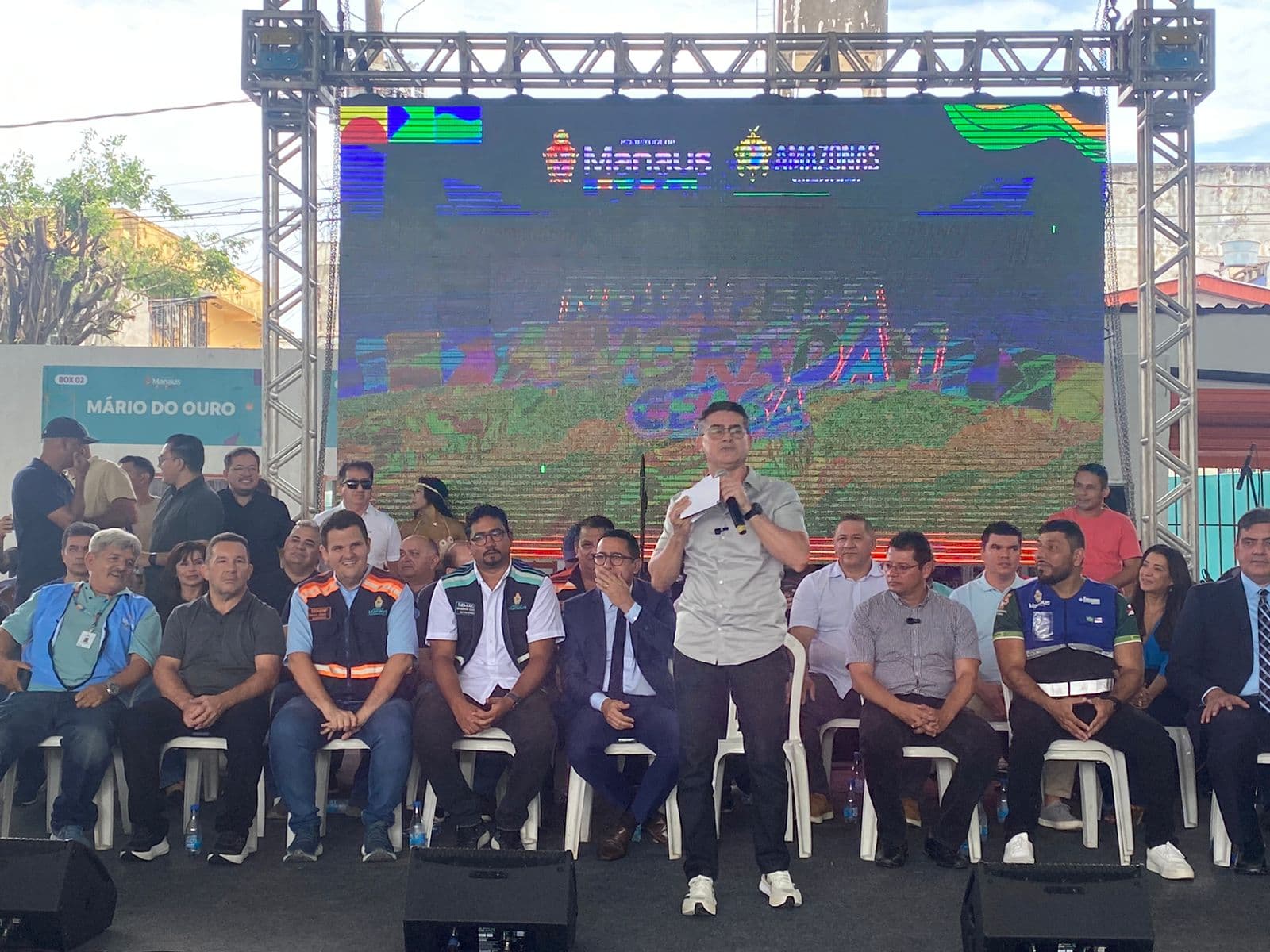 Prefeitura de Manaus entrega Feira Municipal do Alvorada 1 revitalizada