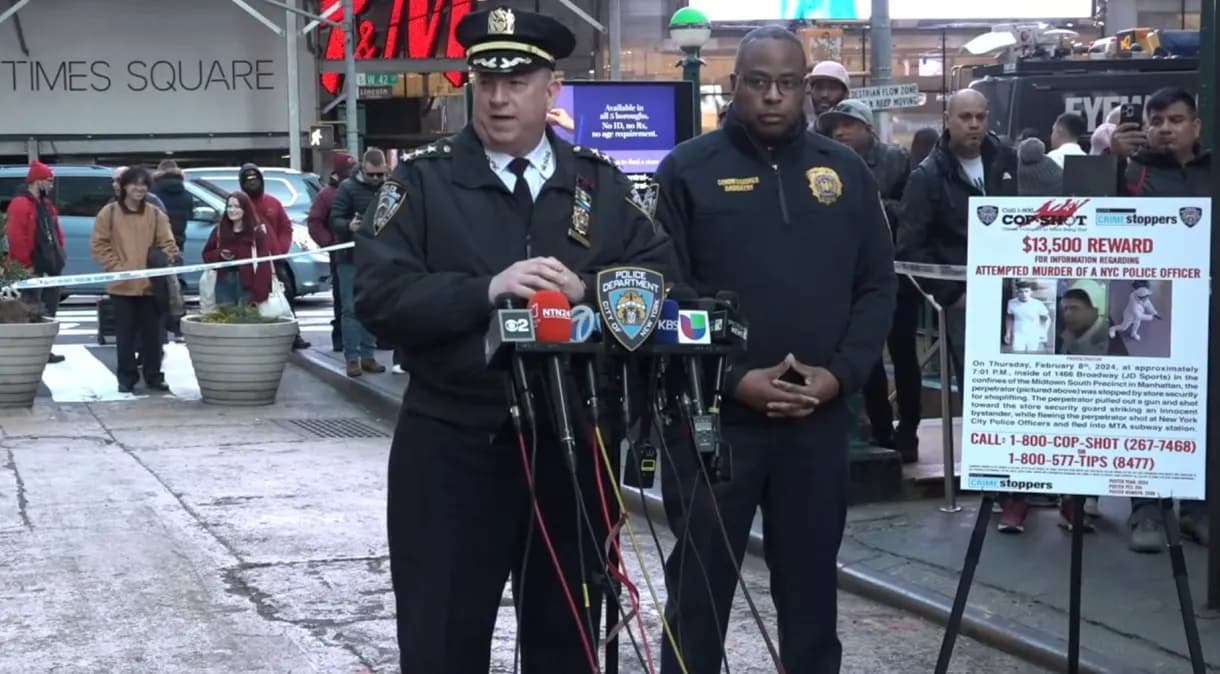 Brasileira é baleada na Times Square, segundo polícia de NY