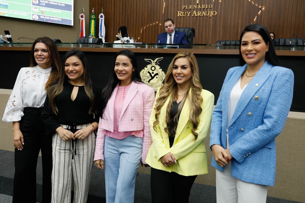 Parlamento estadual celebra os 92 anos do reconhecimento do voto feminino no Brasil