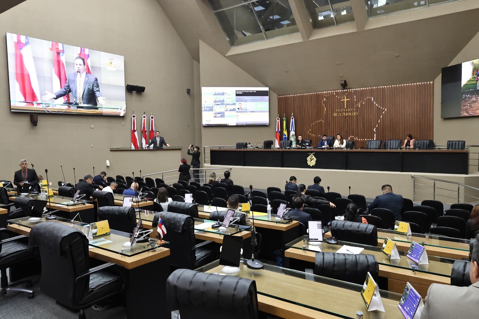 STF aponta possível desrespeito da Aleam à decisão sobre eleição da Mesa Diretora