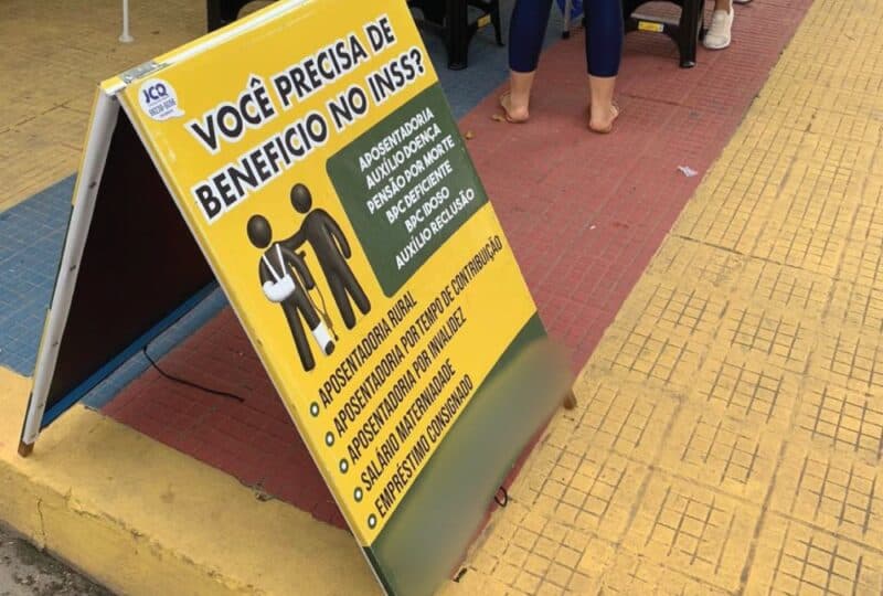 Em Codajás, trio que fingia ser representante do INSS e da OAB é preso