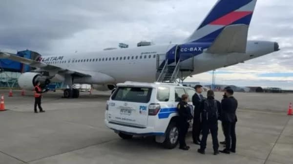 Turista britânico morre sentado ao lado de esposa durante voo no Chile