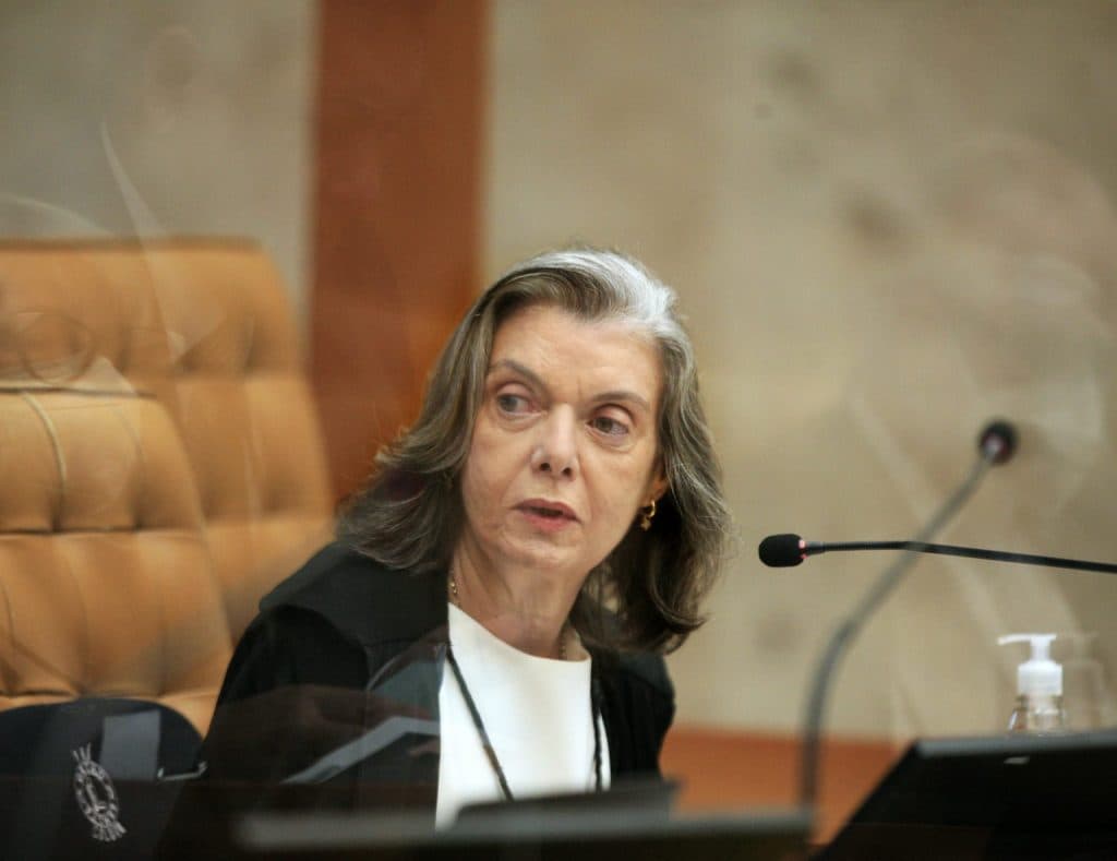 Fachin anuncia Cármen Lúcia como relatora de proposta de código de ética do STF