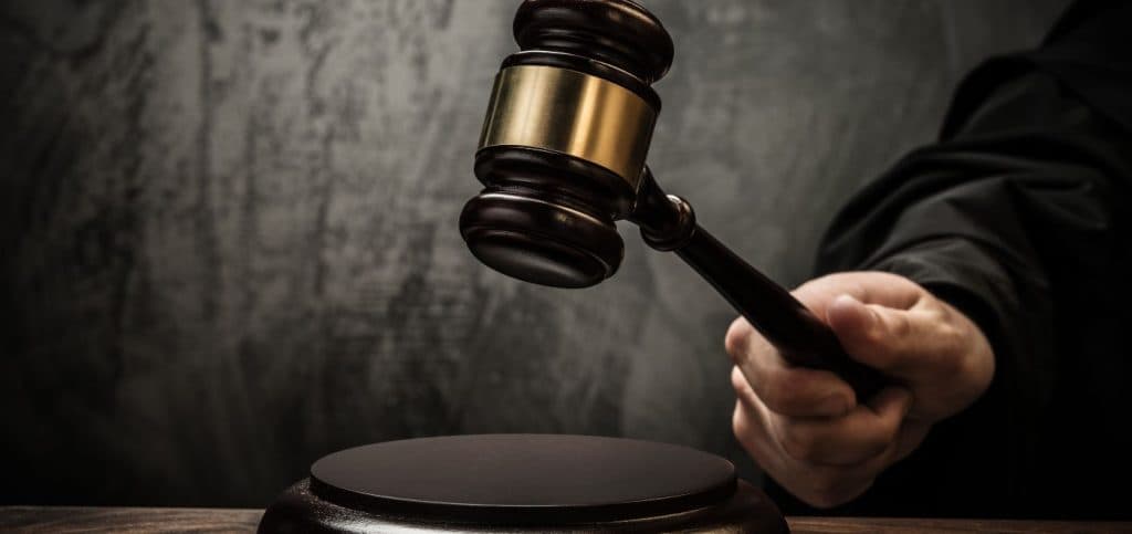 Juízes brasileiros estão entre os mais bem pagos do mundo, aponta estudo