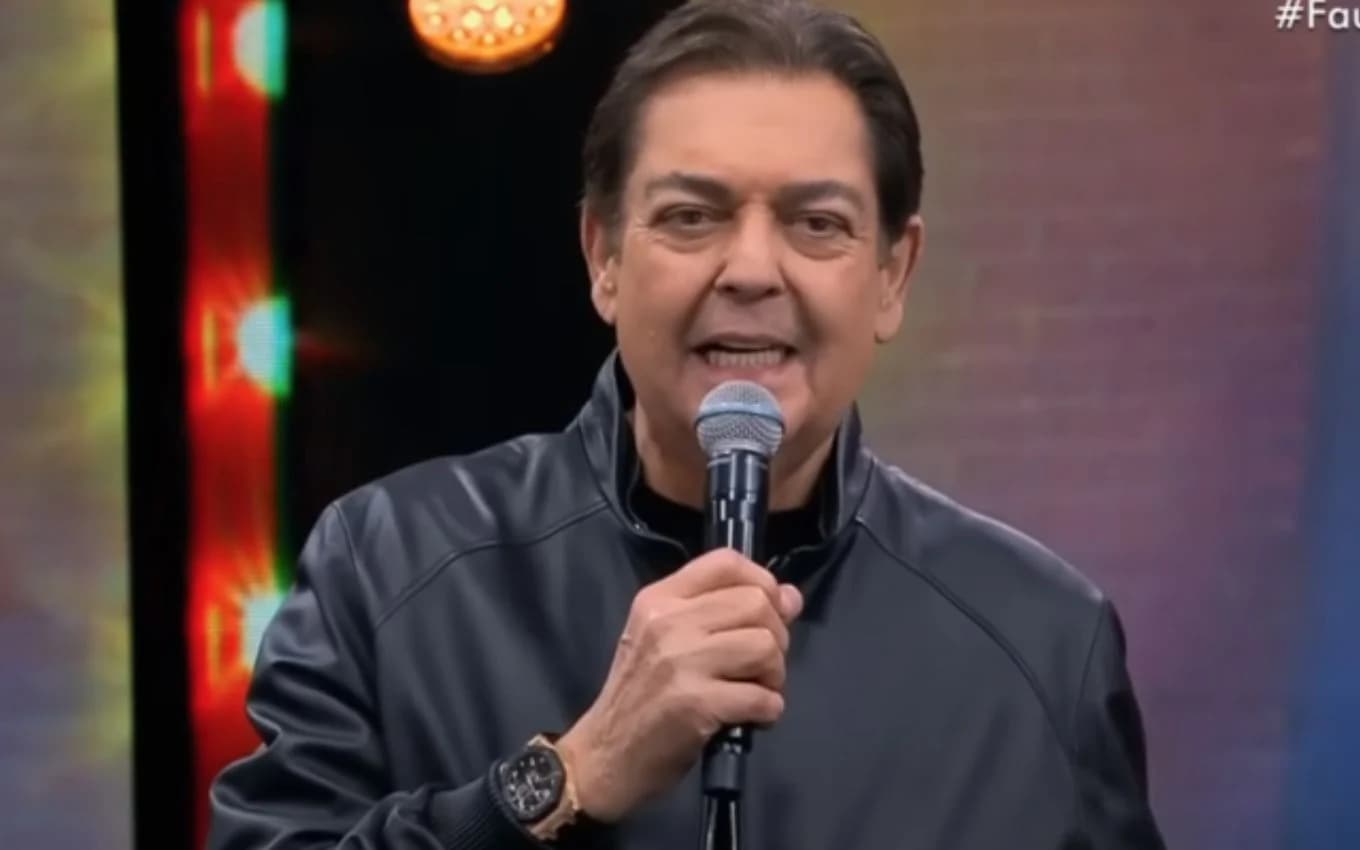 Faustão faz procedimento após rim transplantado não funcionar