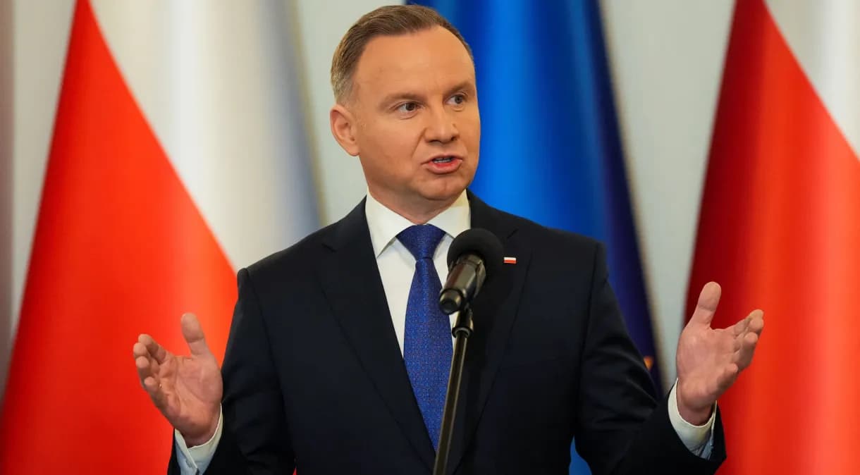 Presidente da Polônia veta lei que facilita acesso à “pílula do dia seguinte”