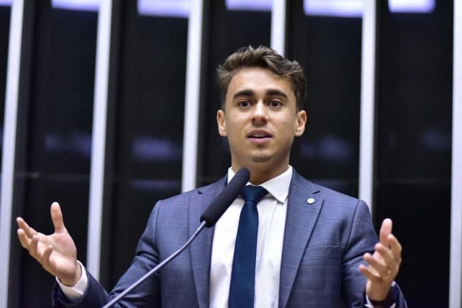 Após Elon Musk acusar Lula e Moraes, Nikolas Ferreira pede informações ao bilionário