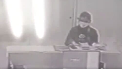 VÍDEO: Paciente furta enfermeira dentro de hospital em Manaus
