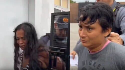 Mãe e madrasta suspeitas de estuprar e torturar criança de 4 anos têm prisão preventiva decretada, em Manaus