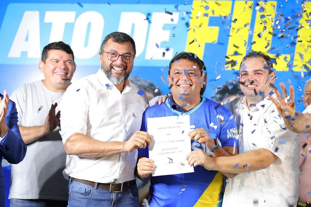 “Venho para um time de vencedores”, afirma Caio André ao assinar ficha de filiação ao União Brasil