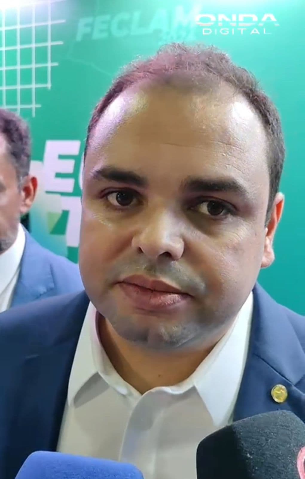 “Sou um candidato da população”, diz Roberto Cidade ao ser questionado sobre ser bolsonarista