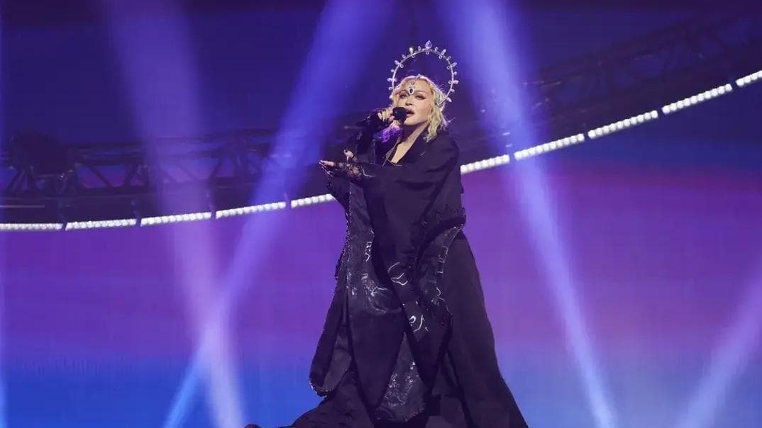 Aviões com 270 toneladas de equipamentos para show de Madonna começam a chegar no Brasil