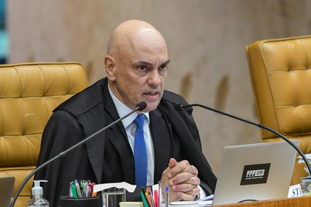 STF autoriza extradição de brasileiros foragidos na Argentina envolvidos no 8 de janeiro