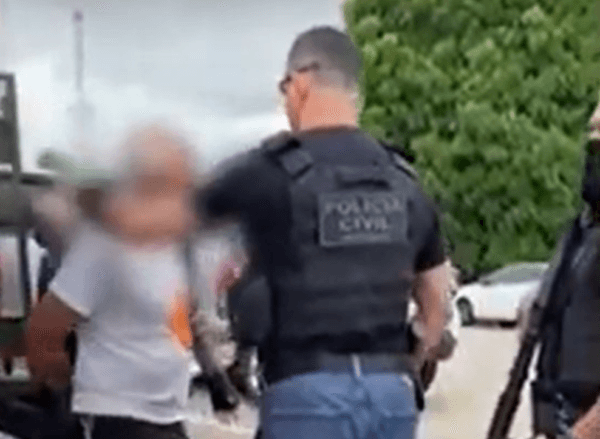 Pastor e professor são presos suspeitos de abusar de crianças em Manaus