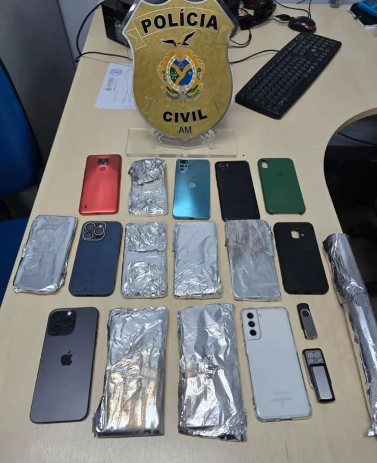 Dupla é presa por roubar celulares após shows na Arena da Amazônia