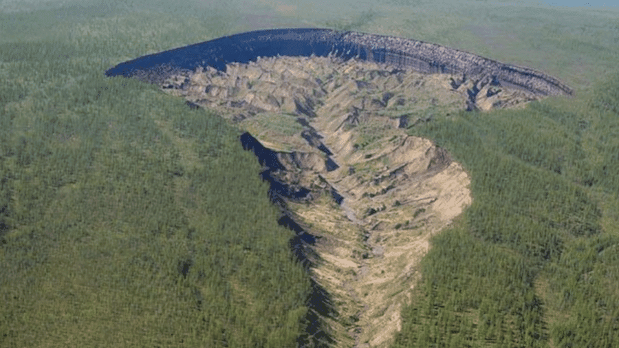 Cratera na Sibéria apelidada de “Porta do Inferno” cresce em ritmo assustador e preocupa cientistas