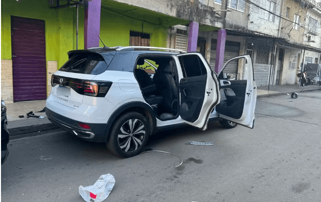 Operação da PM tem intenso tiroteio e 3 mortos no Complexo da Maré