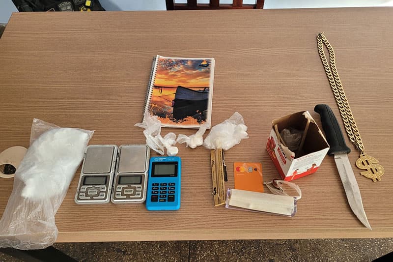 Homem é preso vendendo drogas no bairro Palmares, em Parintins