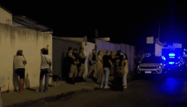 Pai mata filho de 5 anos a facadas e depois tira a própria vida em Minas Gerais