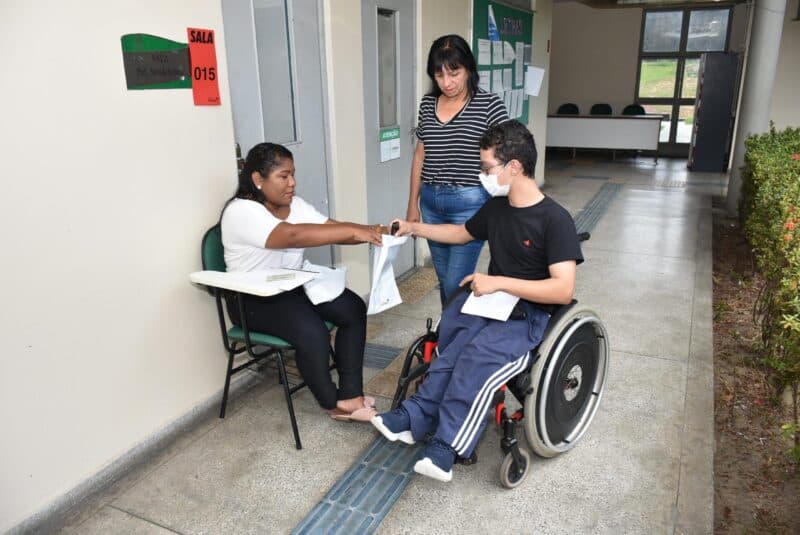 Com quase 4 mil vagas, UEA inicia inscrições para Vestibular e SIS