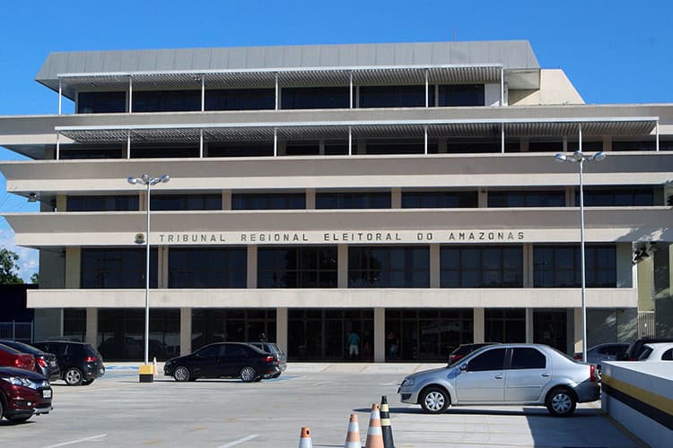 Composição do Tribunal Regional Eleitoral muda a seis meses da eleição de outubro