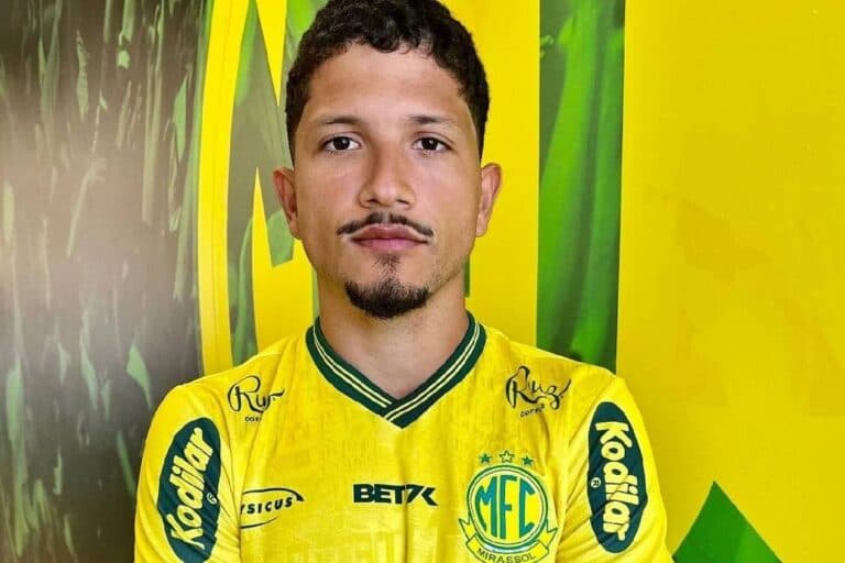 Yuri Lima, ex de Iza, volta a jogar profissionalmente após separação; veja em qual time