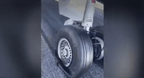 Aeroporto de Florianópolis é fechado após avião sofrer danos em pouso