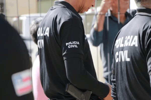 Homem é preso suspeito de estuprar a própria mãe no sul da Bahia