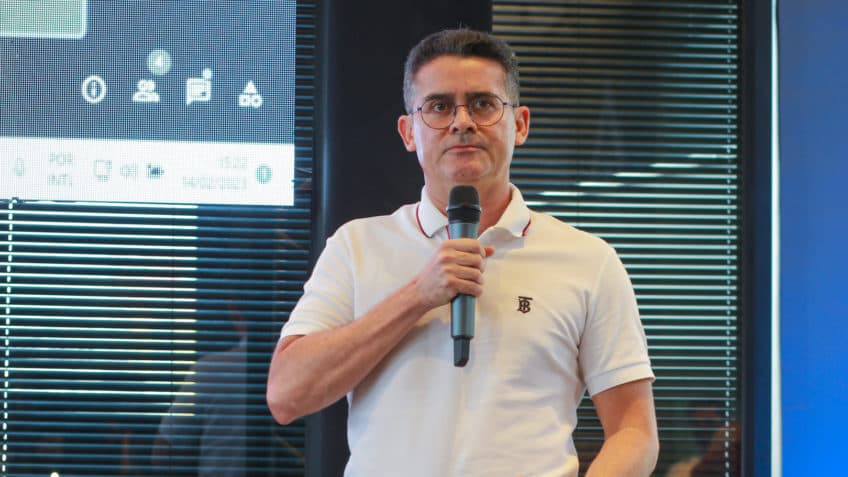 Pesquisa Ipen aponta reeleição de David Almeida no 2° turno; Marcelo Ramos figura com maior rejeição