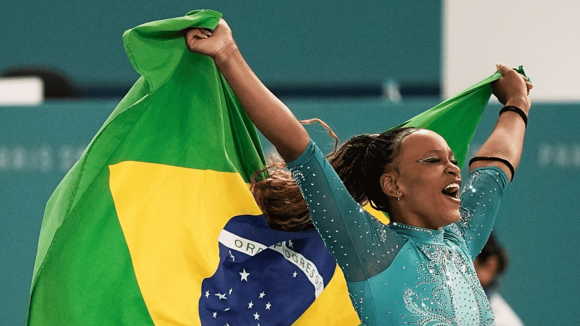 Olimpíadas: Rebeca Andrade vence ouro no solo da ginástica, e se torna maior medalhista do Brasil
