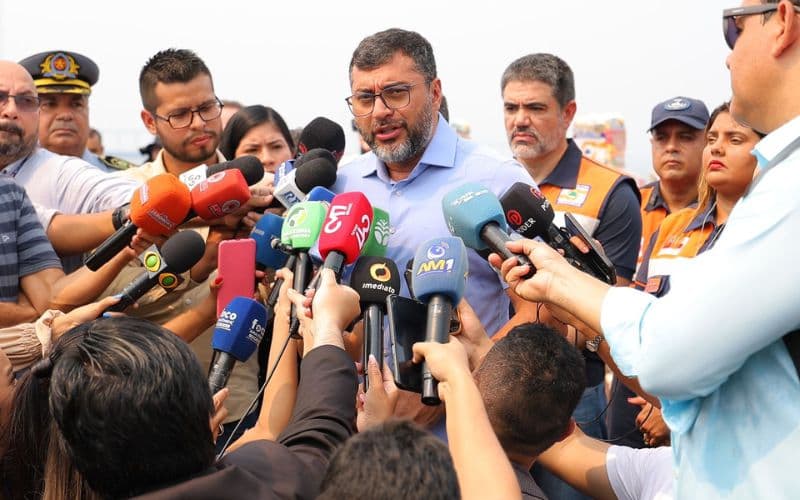 Wilson Lima chama de “incipiente” ajuda federal para combater queimadas