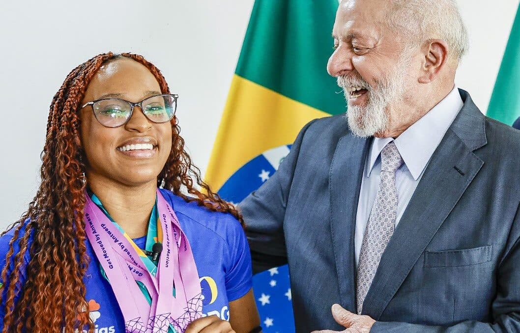 Presidente Lula parabeniza Rebeca Andrade: “que orgulho para o esporte brasileiro”