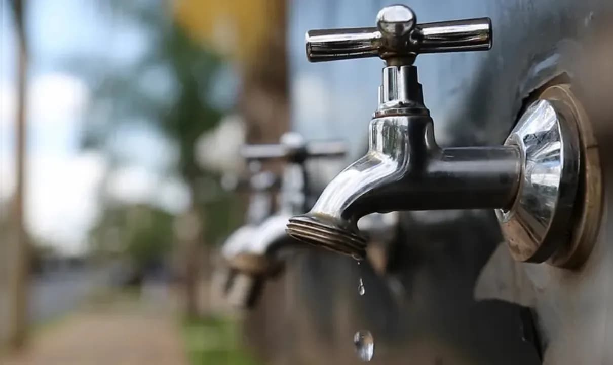 Mais de 300 áreas de Manaus ficarão sem água na terça (3): Veja a lista