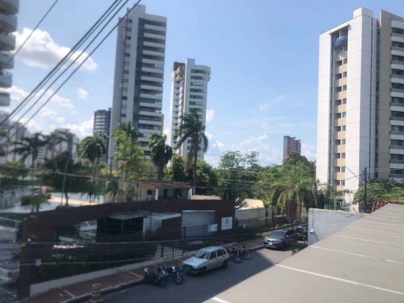 Chuva melhora qualidade do ar após ‘neblina’ de fumaça em Manaus