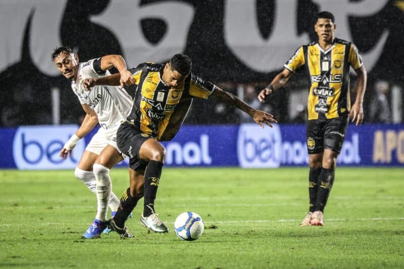 Fora de casa, Amazonas empata com o Santos na Série B