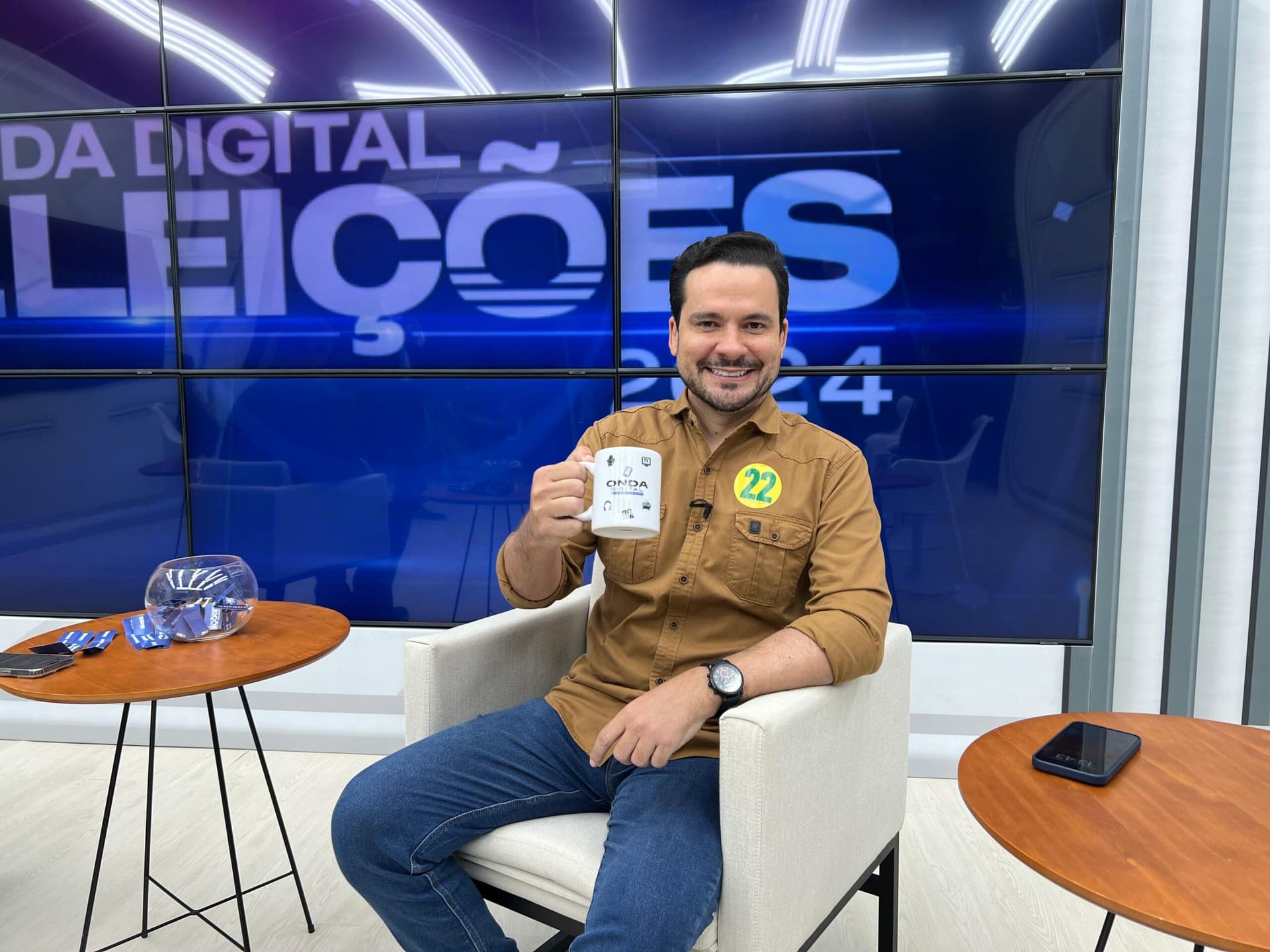 ‘Onda’ nas Eleições: Alberto Neto fala sobre visita de Bolsonaro para reforçar aliança com direita em Manaus