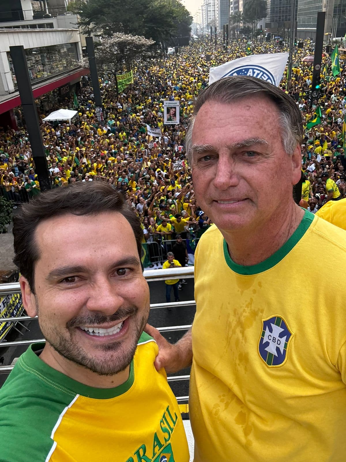 Em SP, Alberto Neto e Maria do Carmo participam de ato da direita convocado por Bolsonaro
