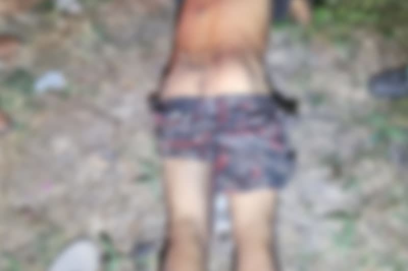 Em Manaus, homem é morto a tiros e criminosos deixam bilhete