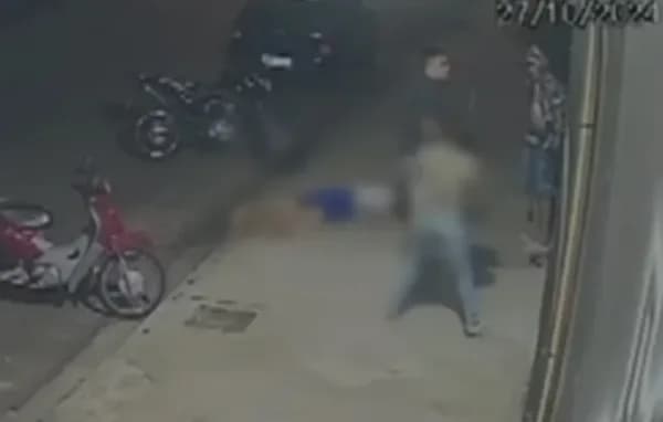 VÍDEO: Jovem é morto a facadas durante briga em jogo de sinuca, em SP