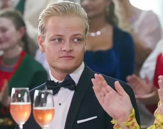 Filho da princesa da Noruega é detido por suspeita de estupro