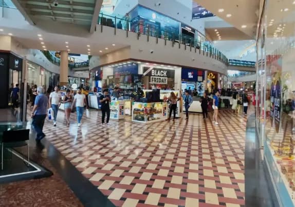 Black Friday: horários são estendidos em shoppings de Manaus