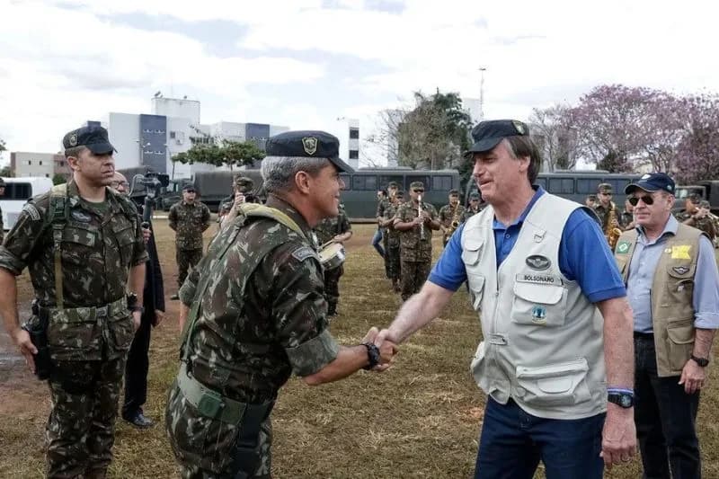 MP do TCU pede suspensão do salário de 25 militares indiciados por golpe de Estado