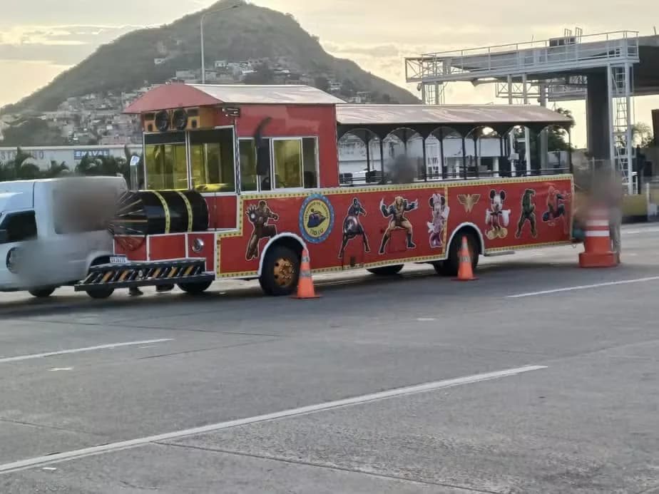 VÍDEO: “Trenzinho da Alegria” é apreendido no RJ após somar mais de 10 infrações de trânsito